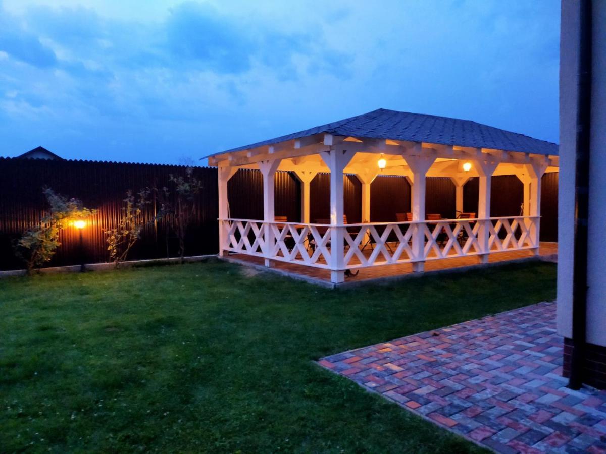Aristocat Hotels Rasnov Exterior photo